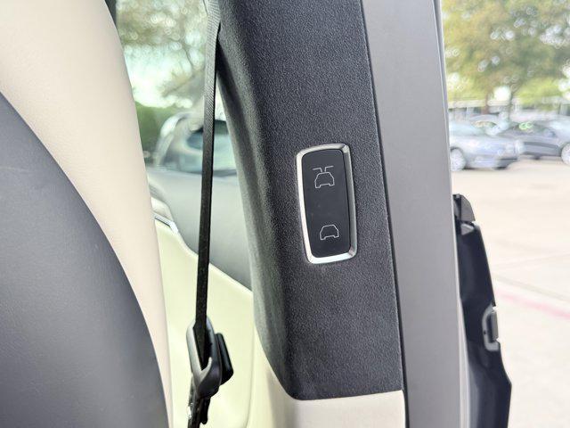 Photo of 2023 Midnight Silver Meta Tesla Model X