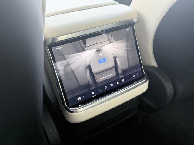 Photo of 2023 Midnight Silver Meta Tesla Model X
