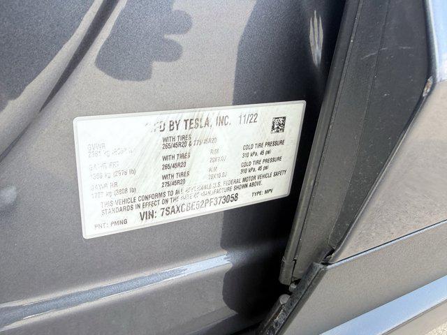 Photo of 2023 Midnight Silver Meta Tesla Model X