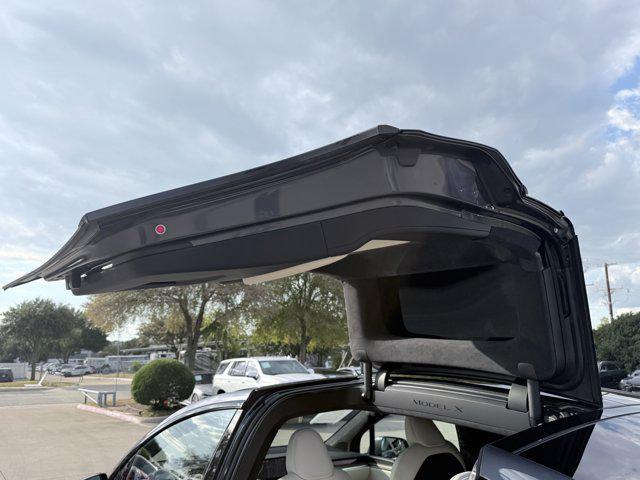 Photo of 2023 Midnight Silver Meta Tesla Model X