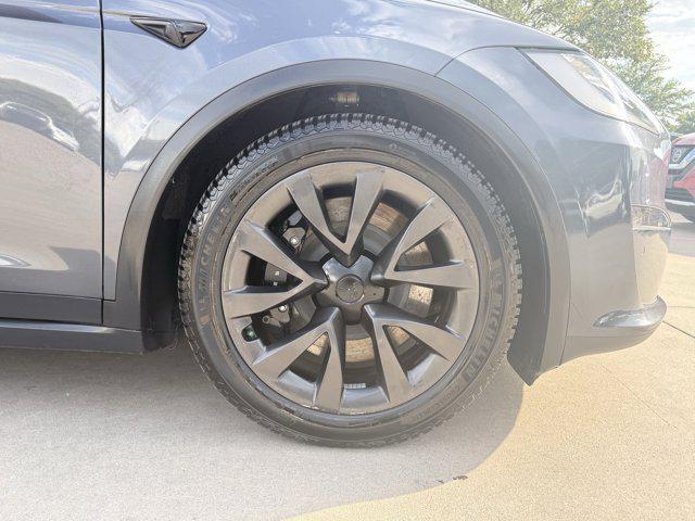 Photo of 2023 Midnight Silver Meta Tesla Model X