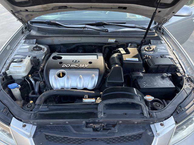 Photo of 2008 Bright Silver Hyundai SONATA