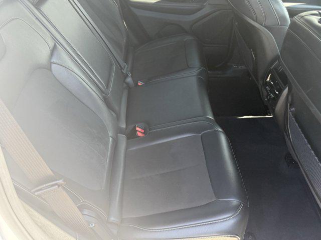 Photo of 2023 Bright White Clearcoat Jeep Grand Cherokee