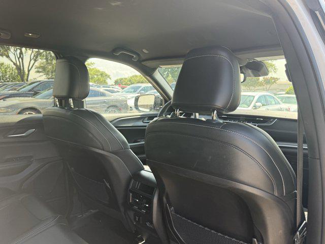 Photo of 2023 Bright White Clearcoat Jeep Grand Cherokee