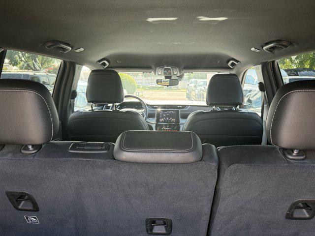 Photo of 2023 Bright White Clearcoat Jeep Grand Cherokee