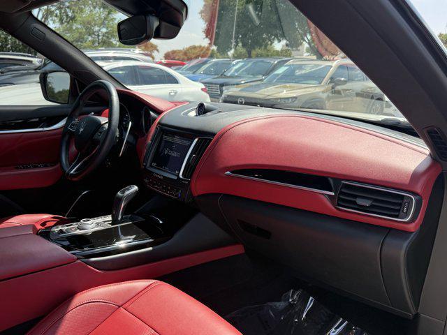 Photo of 2020 Bianco Maserati Levante