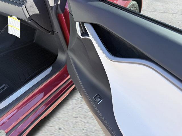 Photo of 2020 Red Multi-Coat Tesla Model S