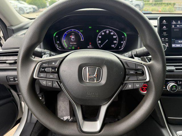 Photo of 2019 Platinum White Pearl Honda Accord Hybrid