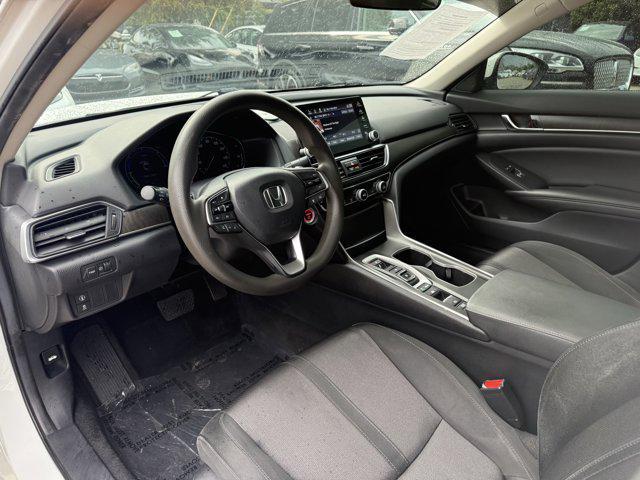 Photo of 2019 Platinum White Pearl Honda Accord Hybrid