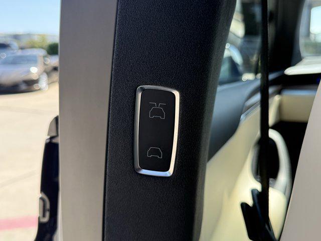 Photo of 2022 Deep Blue Metallic Tesla Model X