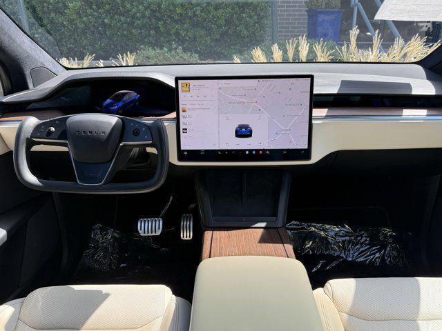 Photo of 2022 Deep Blue Metallic Tesla Model X