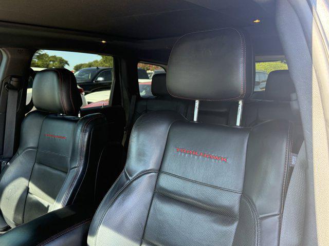 Photo of 2019 Granite Crystal Metallic Clearcoat Jeep Grand Cherokee
