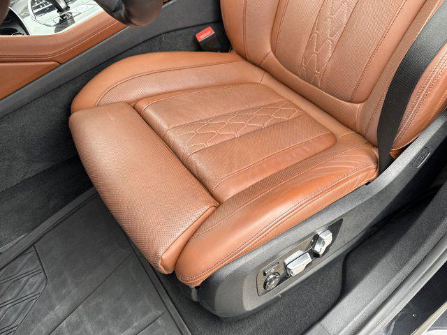Photo of 2023 Black Sapphire Metallic BMW X6