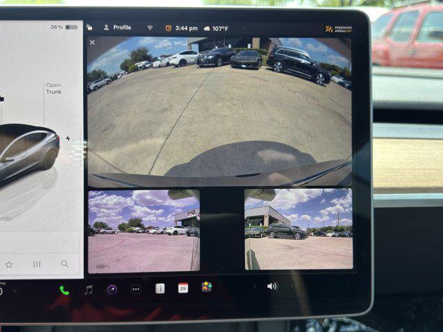 Photo of 2022 Midnight Silver Meta Tesla Model 3