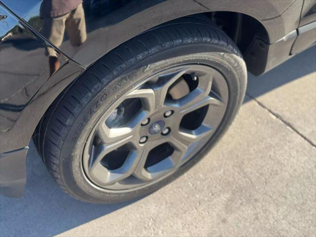 Photo of 2018 Shadow Black Ford EcoSport