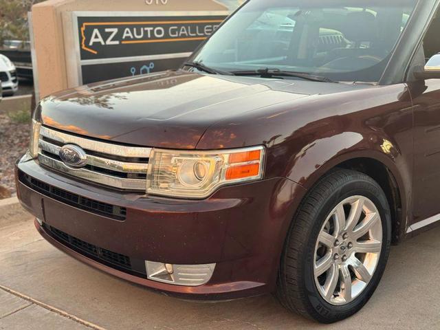 Photo of 2009 Maroon Ford Flex