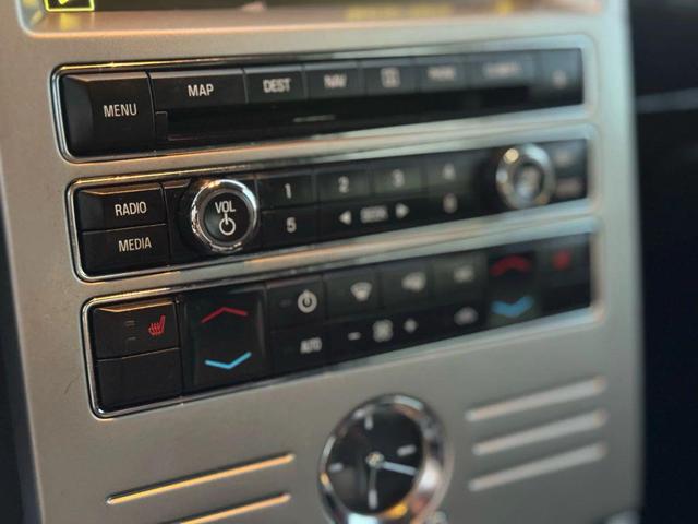 Photo of 2009 Maroon Ford Flex