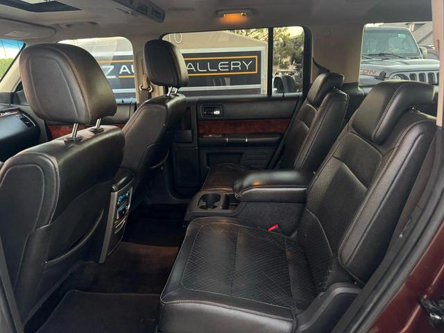 Photo of 2009 Maroon Ford Flex