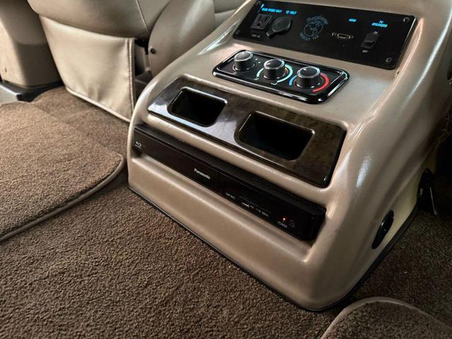 Photo of 2014 Tan Chevrolet Express 1500