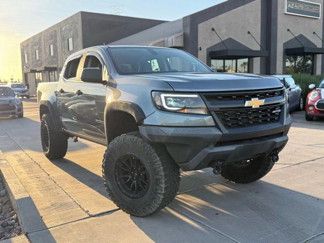 Photo of 2018 Gray Chevrolet Colorado