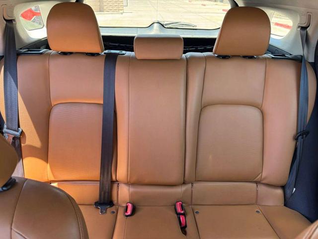 Photo of 2013 Red Lexus CT 200h