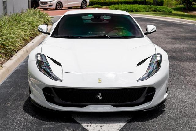 Photo of 2018 Bianco Avus Ferrari 812 Superfast
