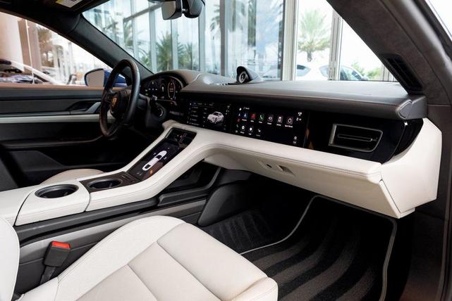Photo of 2022 Blue Porsche Taycan
