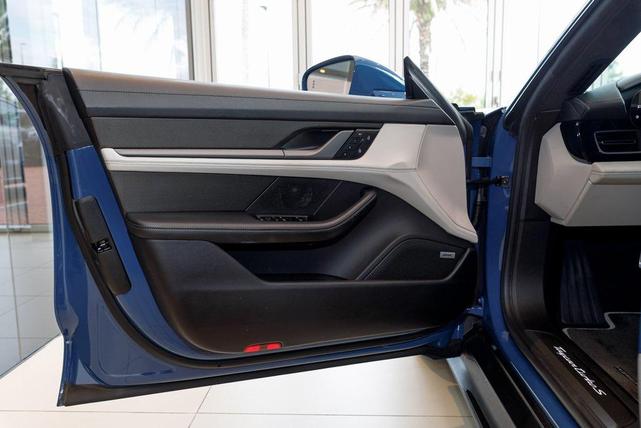 Photo of 2022 Blue Porsche Taycan
