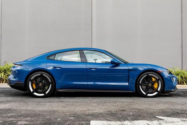 Photo of 2022 Blue Porsche Taycan