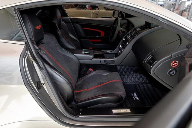 Photo of 2015 Tungsten Silver Aston Martin V12 Vantage S