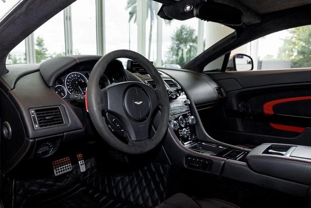 Photo of 2015 Tungsten Silver Aston Martin V12 Vantage S