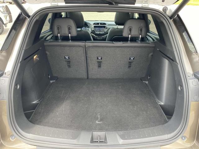 Photo of 2022 Zeus Bronze Metallic Chevrolet Trailblazer