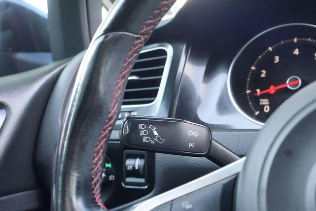 Photo of 2015 Gray Volkswagen Golf GTI