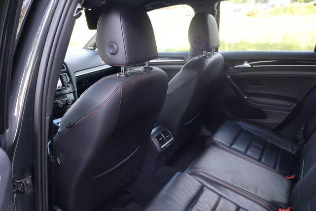 Photo of 2015 Gray Volkswagen Golf GTI