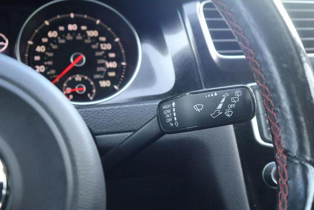 Photo of 2015 Gray Volkswagen Golf GTI