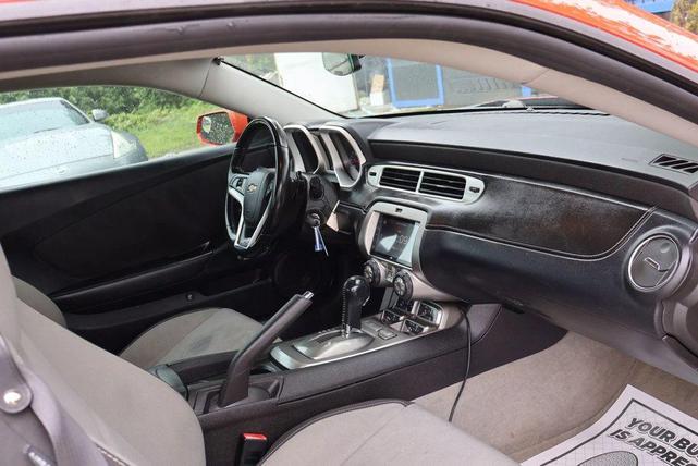 Photo of 2013 Orange Chevrolet Camaro