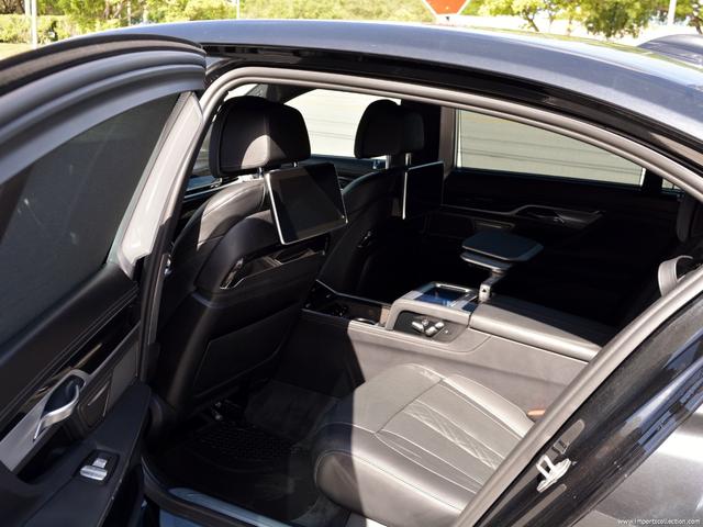 2018 BMW 750