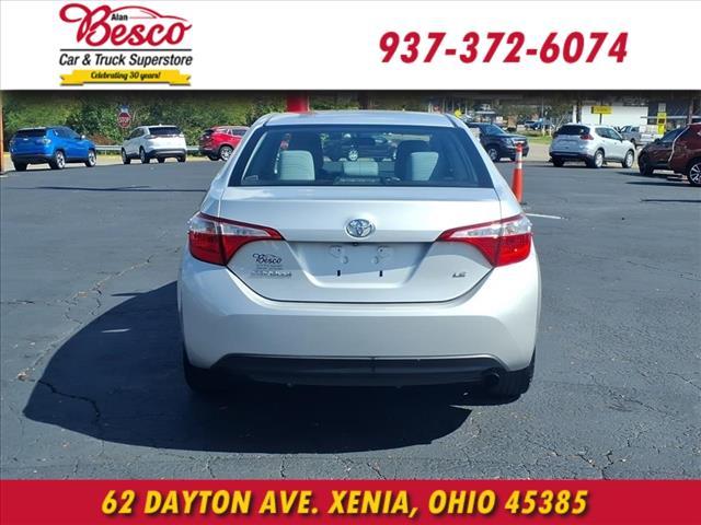 Photo of 2016 Classic Silver Metallic Toyota Corolla