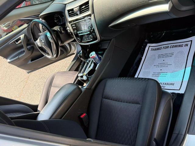 Photo of 2018 Brilliant Silver Nissan Altima