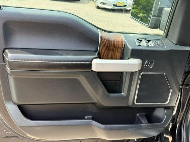 Photo of 2015 Tuxedo Black Metallic Ford F-150