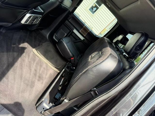 Photo of 2015 Tuxedo Black Metallic Ford F-150