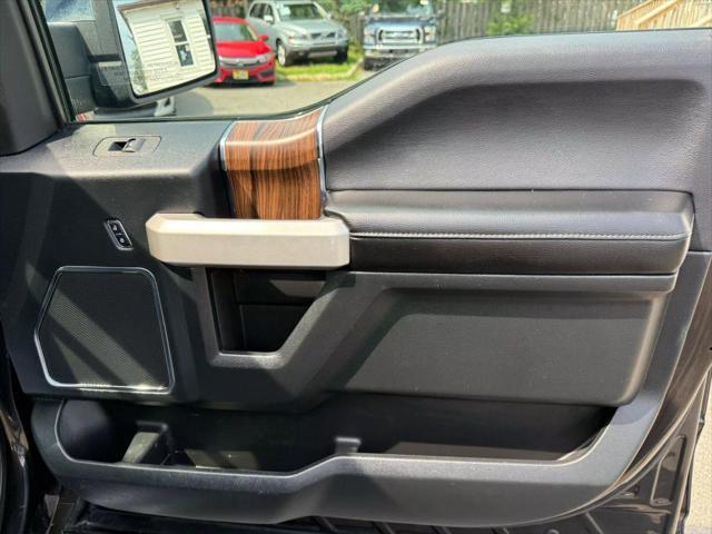 Photo of 2015 Tuxedo Black Metallic Ford F-150