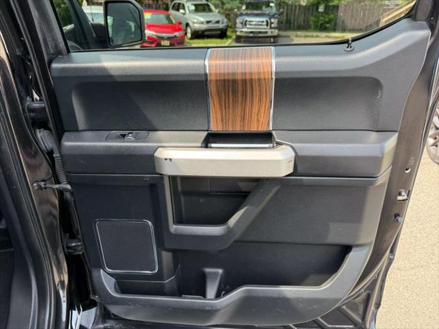 Photo of 2015 Tuxedo Black Metallic Ford F-150