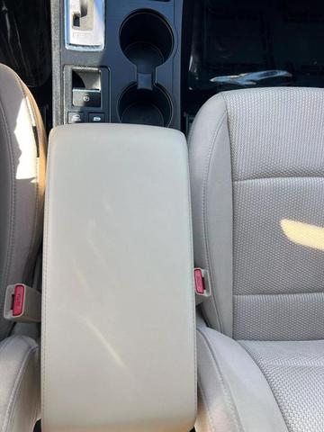 Photo of 2017 Gray Subaru Outback