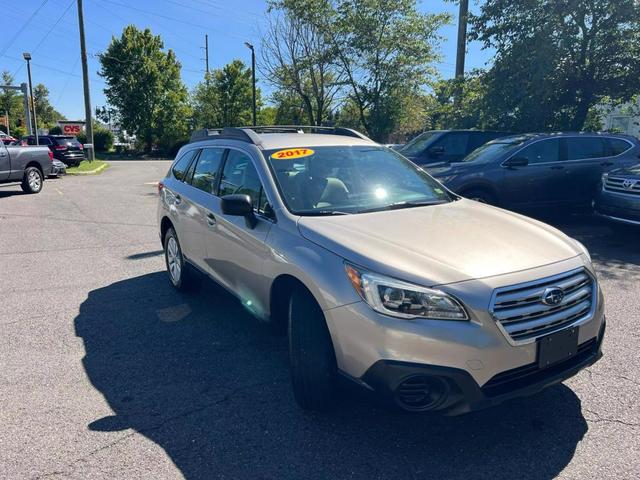 Photo of 2017 Gray Subaru Outback