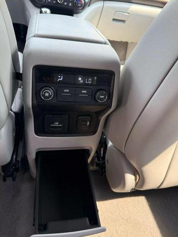 Photo of 2019 Ebony Twilight Metallic GMC Acadia