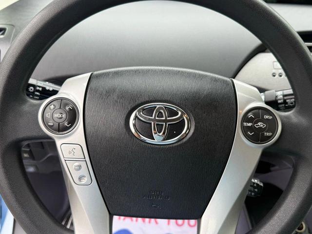 Photo of 2012 Blue Toyota Prius Plug-in