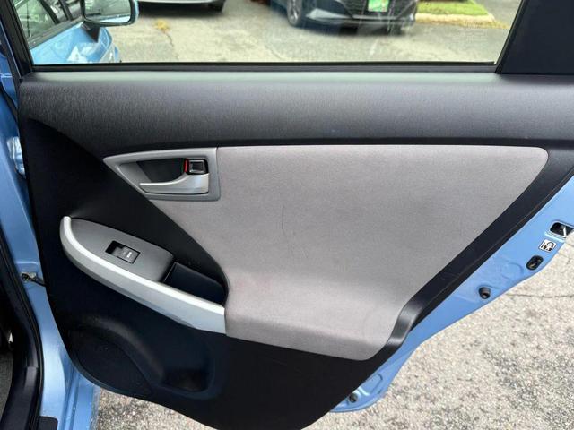 Photo of 2012 Blue Toyota Prius Plug-in