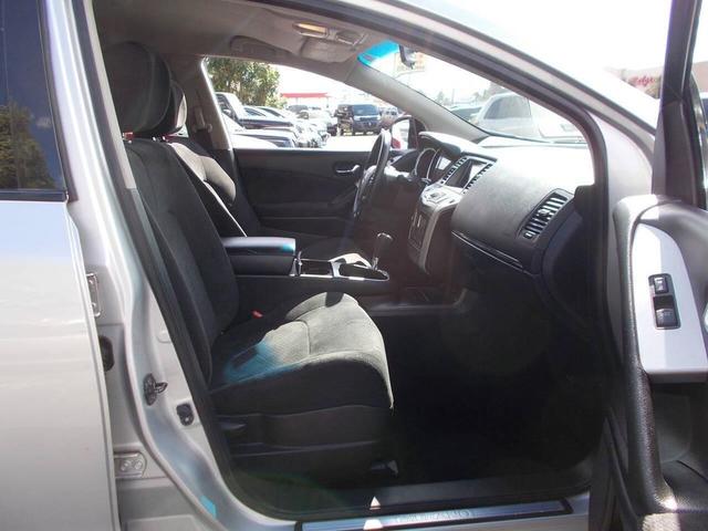 Photo of 2014 Silver Nissan Murano