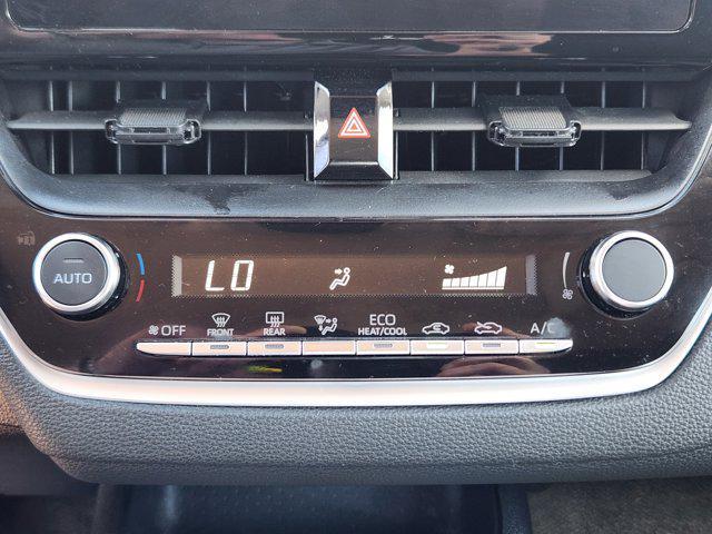 Photo of 2023 Midnight Black Metallic Toyota Corolla